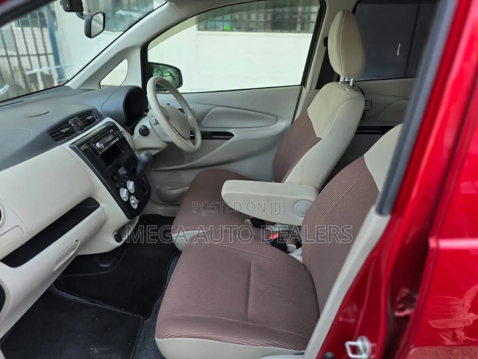 Mitsubishi EK Wagon 660 FWD 2018 Red