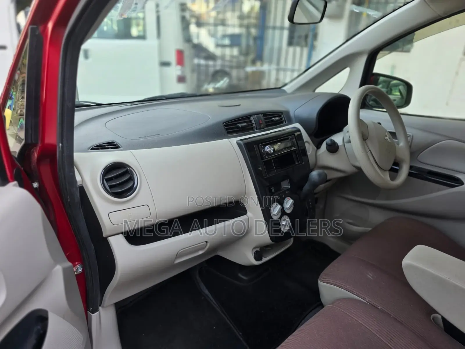 Mitsubishi EK Wagon 660 FWD 2018 Red