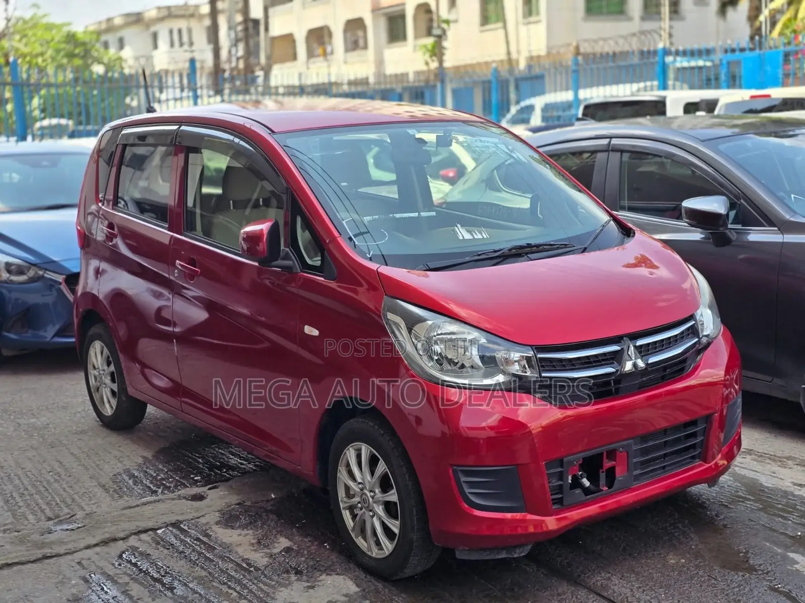 Mitsubishi EK Wagon 660 FWD 2018 Red