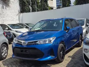 Toyota Corolla Fielder 2018 Blue