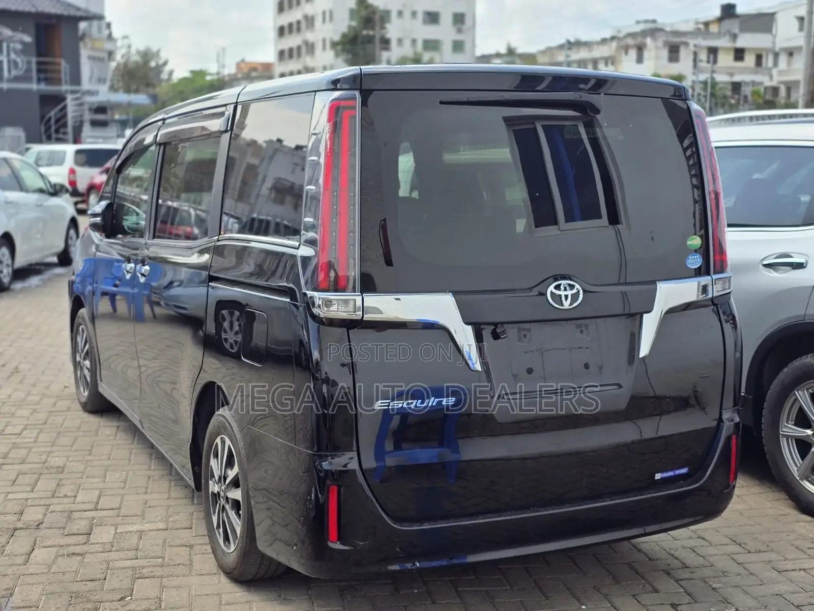 Toyota Esquire 2018 Black