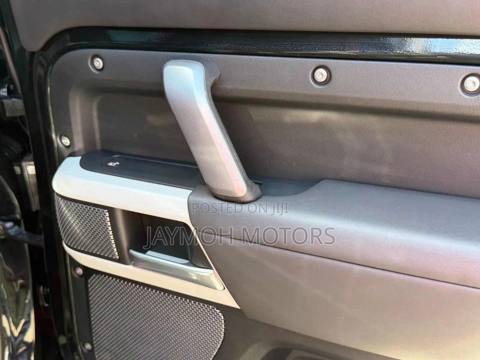 Land Rover Defender 2022 Black