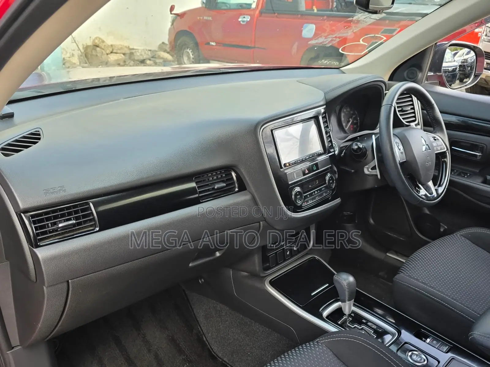 Mitsubishi Outlander 2018 Red