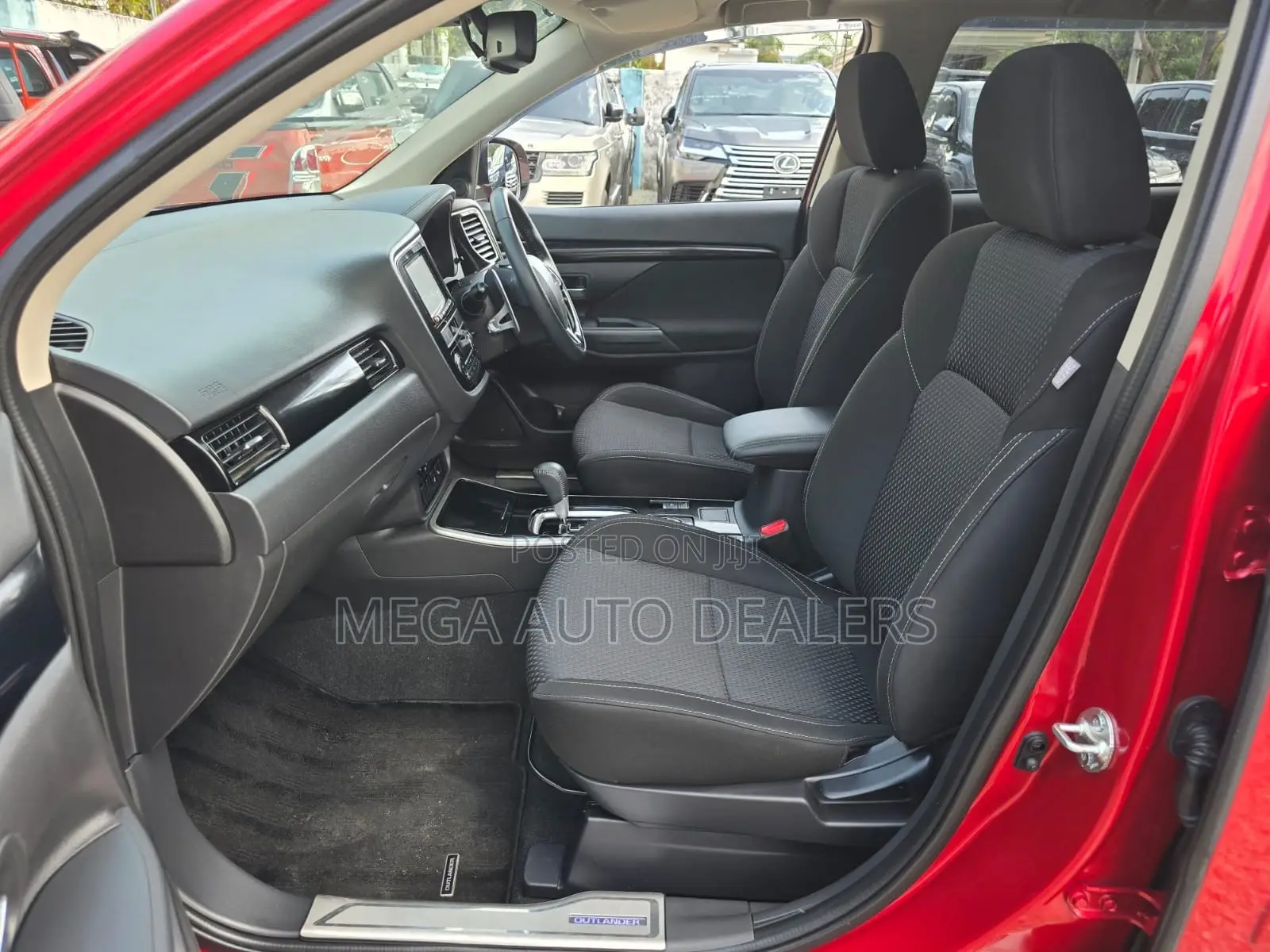 Mitsubishi Outlander 2018 Red