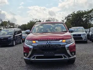 Mitsubishi Outlander 2018 Red