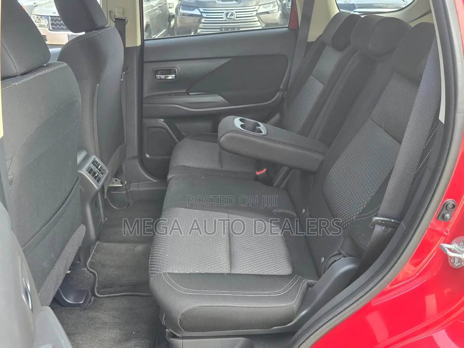 Mitsubishi Outlander 2018 Red
