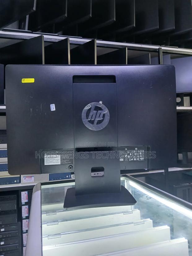 Hp 23-Inch Monitor - thumbnail 4