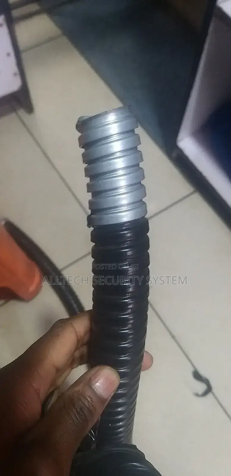 25mm Metallic Flex Conduit