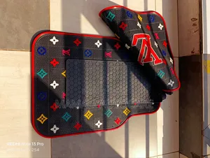 Lv Rubber Car Floor Mats Universal Waterproof Set