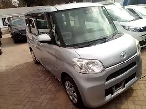 Daihatsu Tanto 2018 Silver