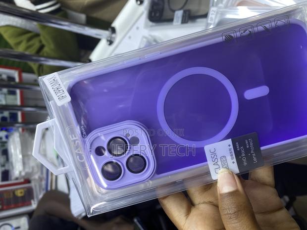 Merwery Magsafe Translucent Matte iPhone 12 Pro Max Case - thumbnail 3