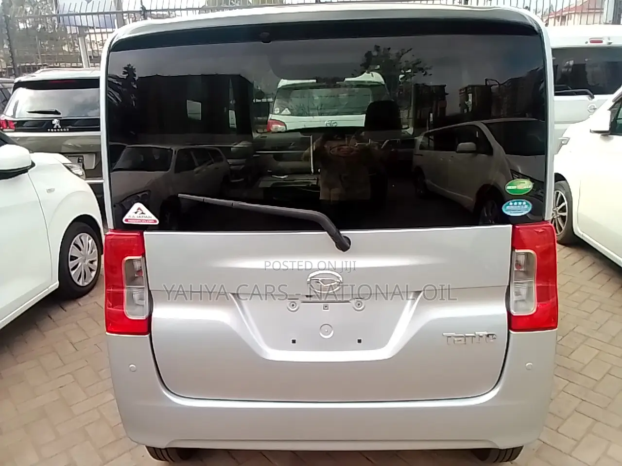 Daihatsu Tanto 2018 Silver