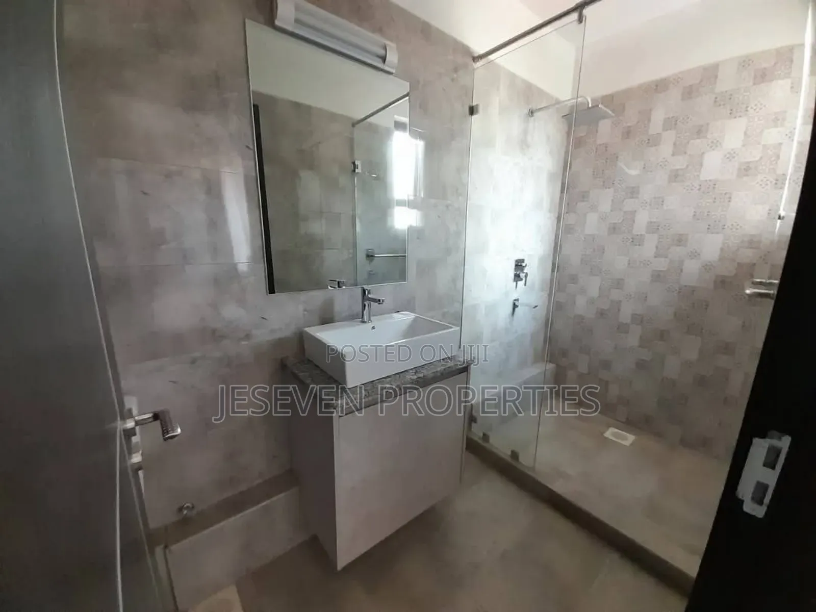 4bdrm Townhouse/Terrace in Syokimau for sale