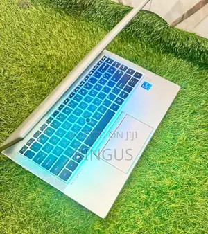 New Laptop HP EliteBook 840 G8 8GB Intel Core I5 SSD 256GB