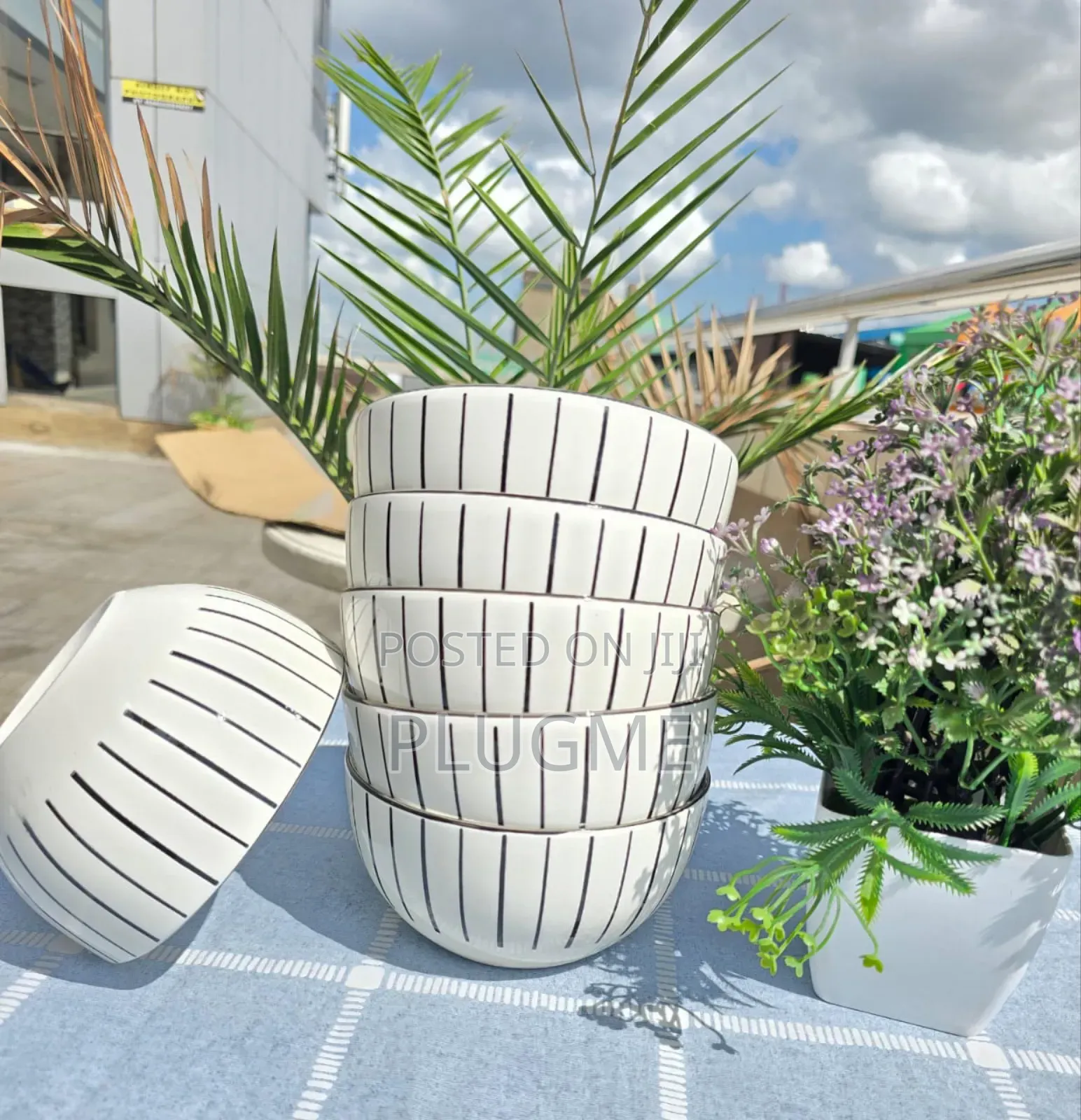 6pcs Set White Black Bowls