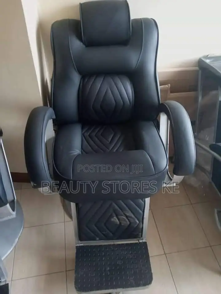 Kinyozi Barber Seat