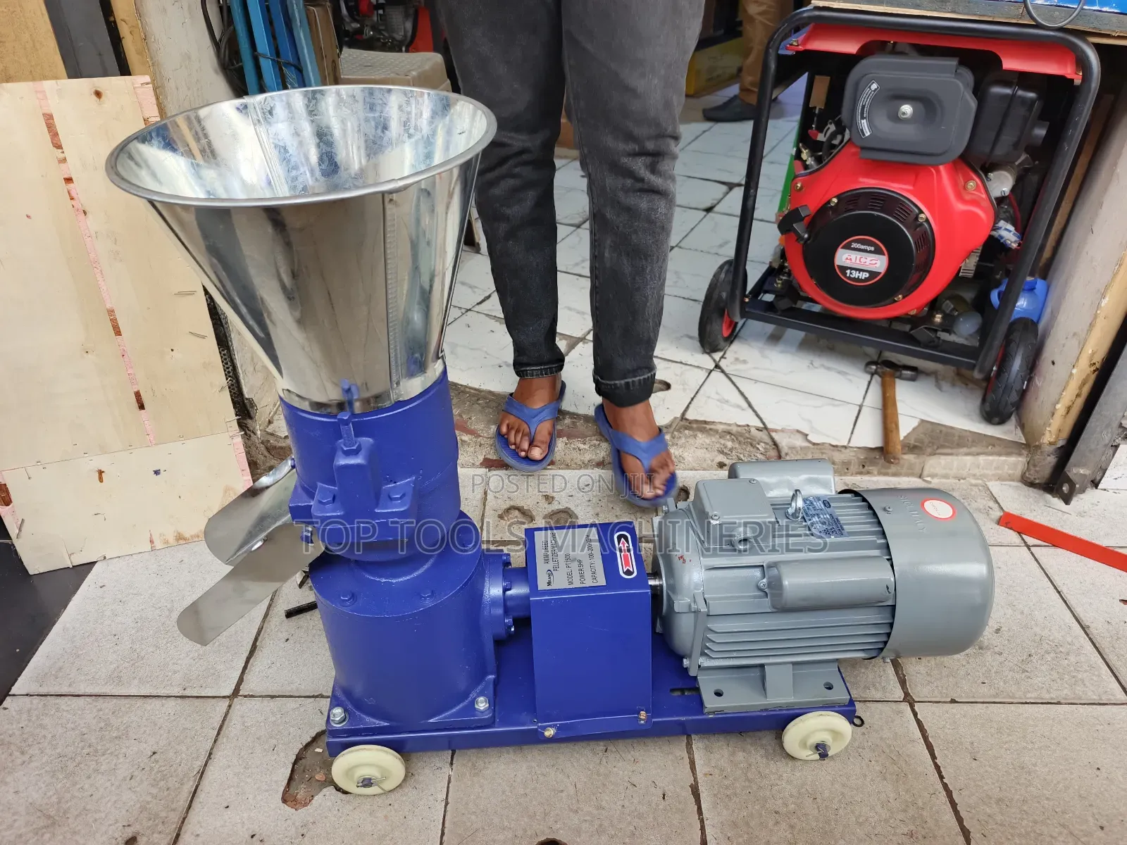 Milano Pellet Machine 100-200kg Per Hour 5hp Motor
