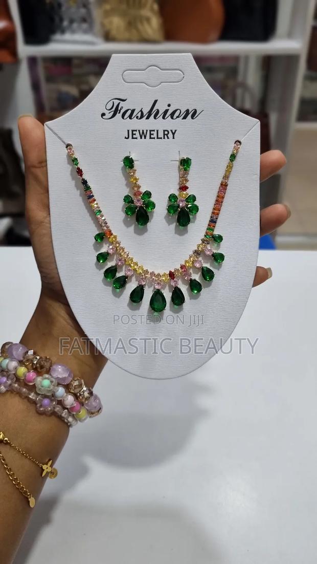 Necklace Set - thumbnail 2