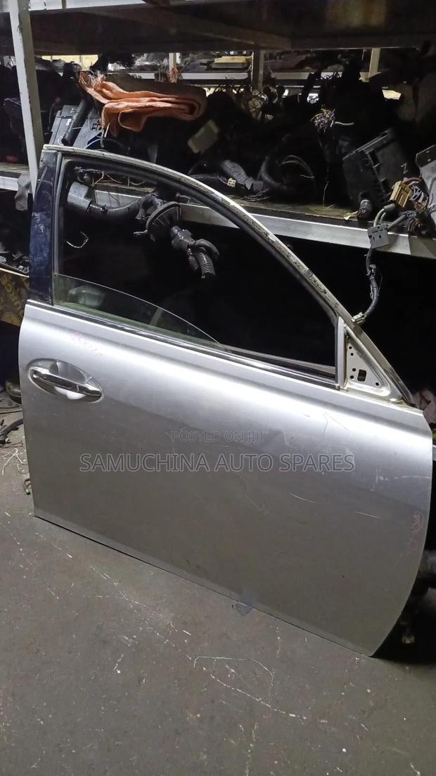 Door Toyota Mark X