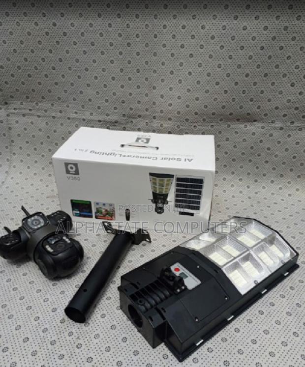 180w Solar Floodlight 4g Triple Lens PTZ Camera-3 Lenses