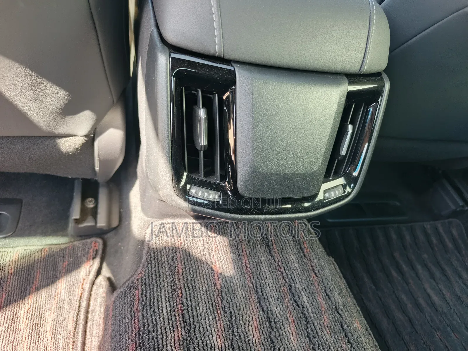 Toyota Crown 2019 Black