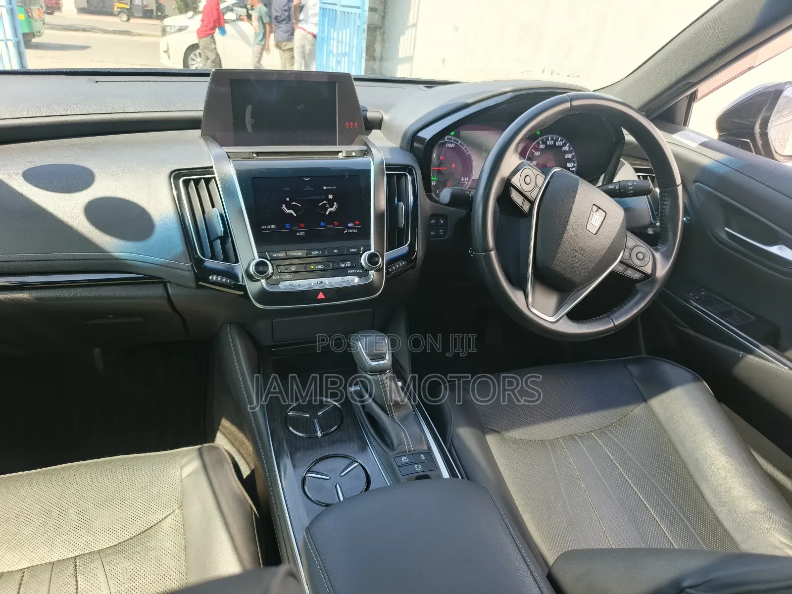 Toyota Crown 2019 Black