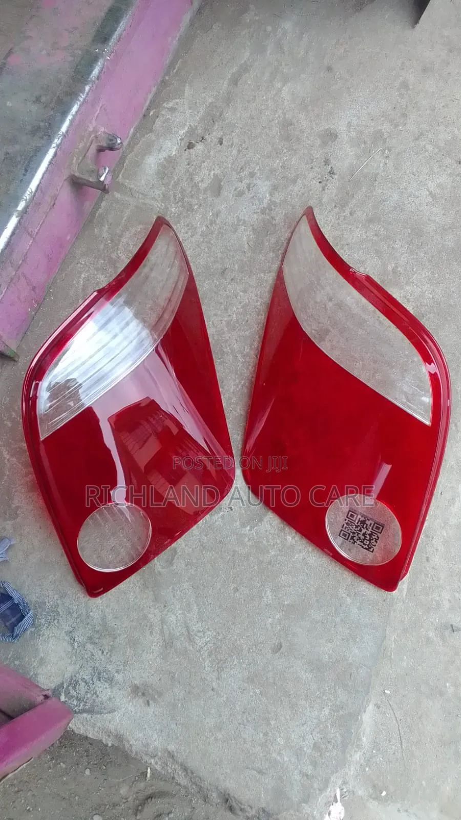Taillamp Lens for Toyota Ist 2006 Model