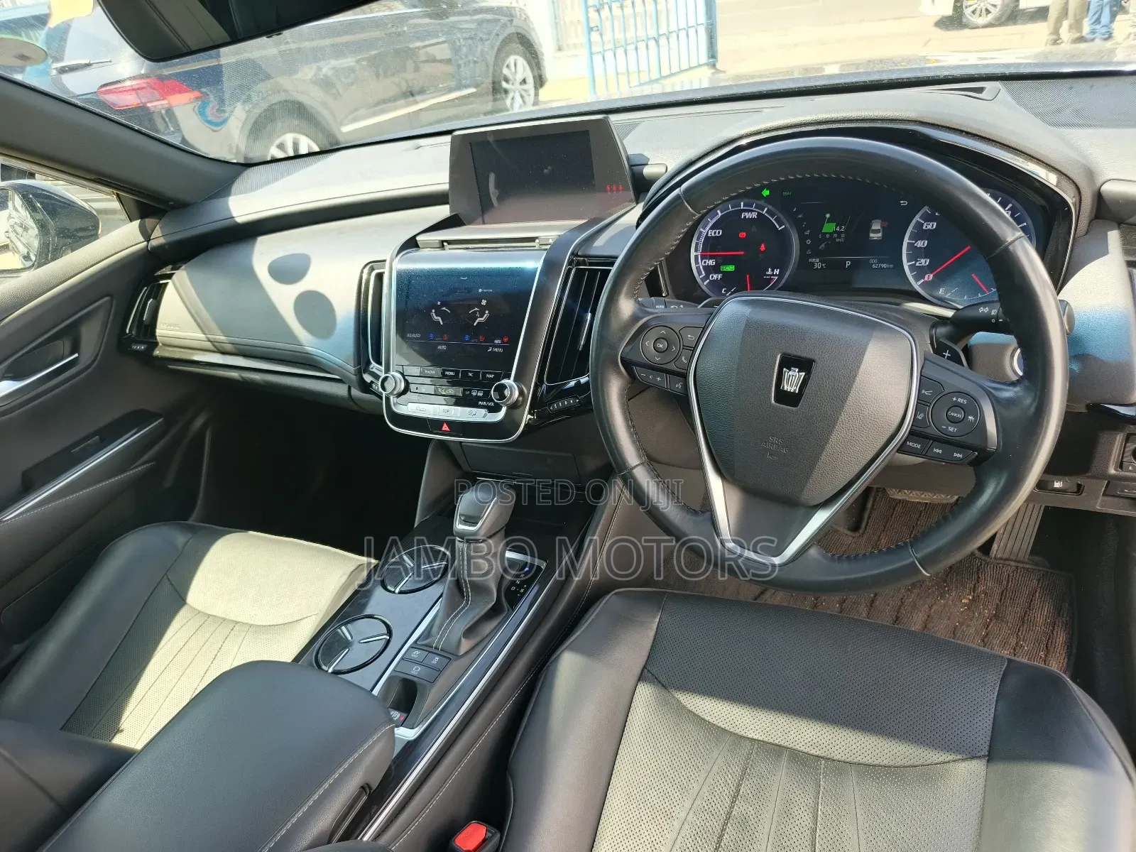 Toyota Crown 2019 Black