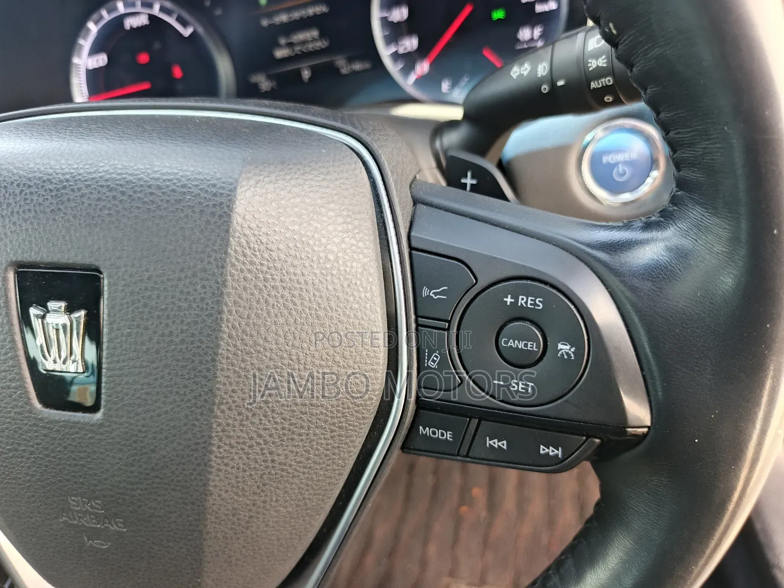 Toyota Crown 2019 Black