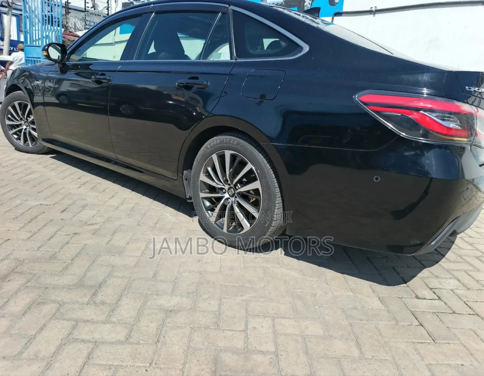 Toyota Crown 2019 Black