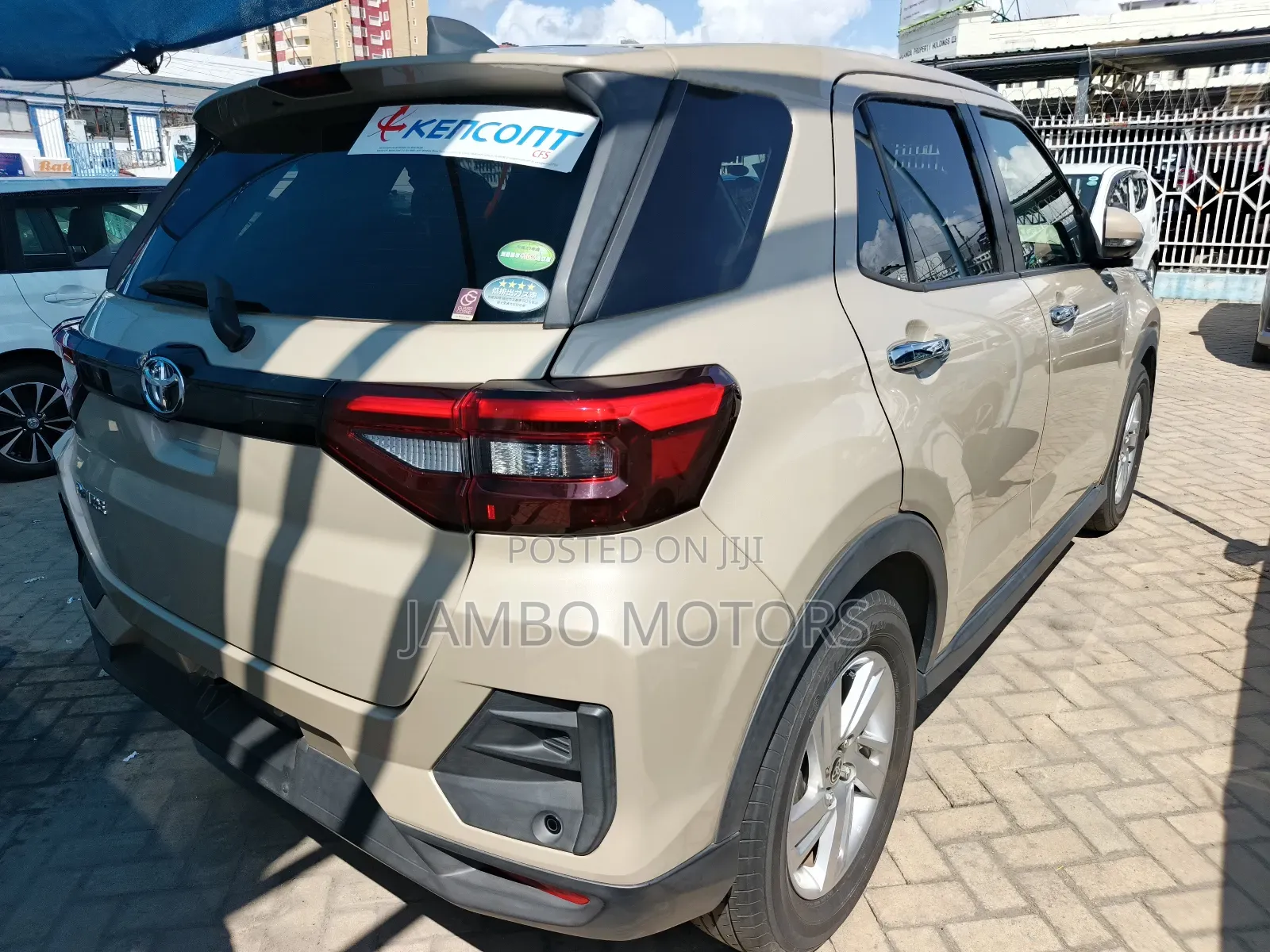 Toyota Raize 1.0 FWD 2020 Gold