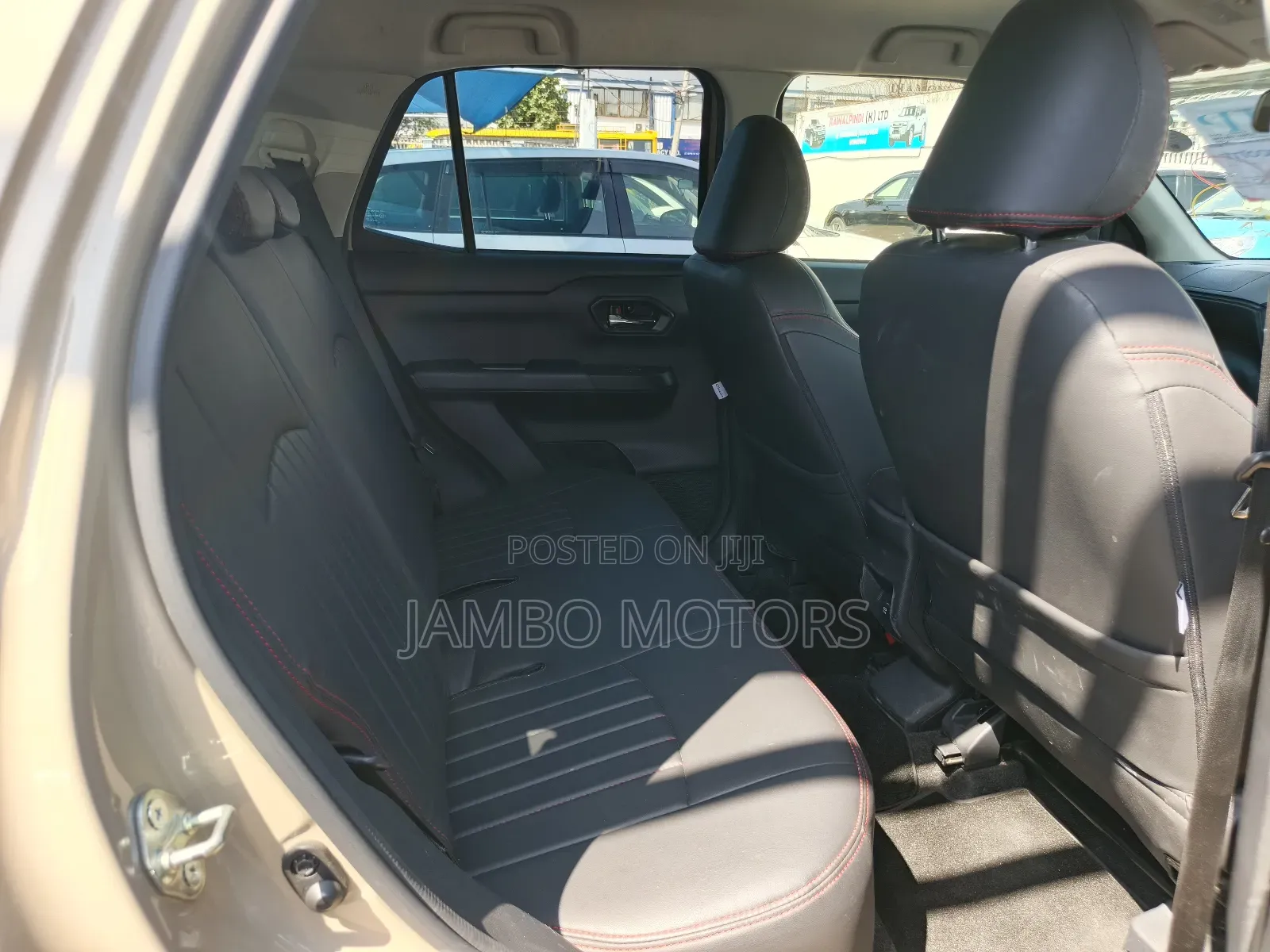 Toyota Raize 1.0 FWD 2020 Gold