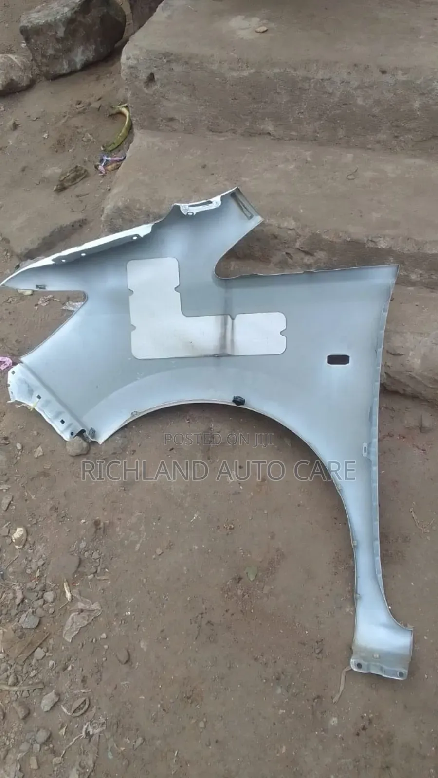 Fender for Nissan Serena C26