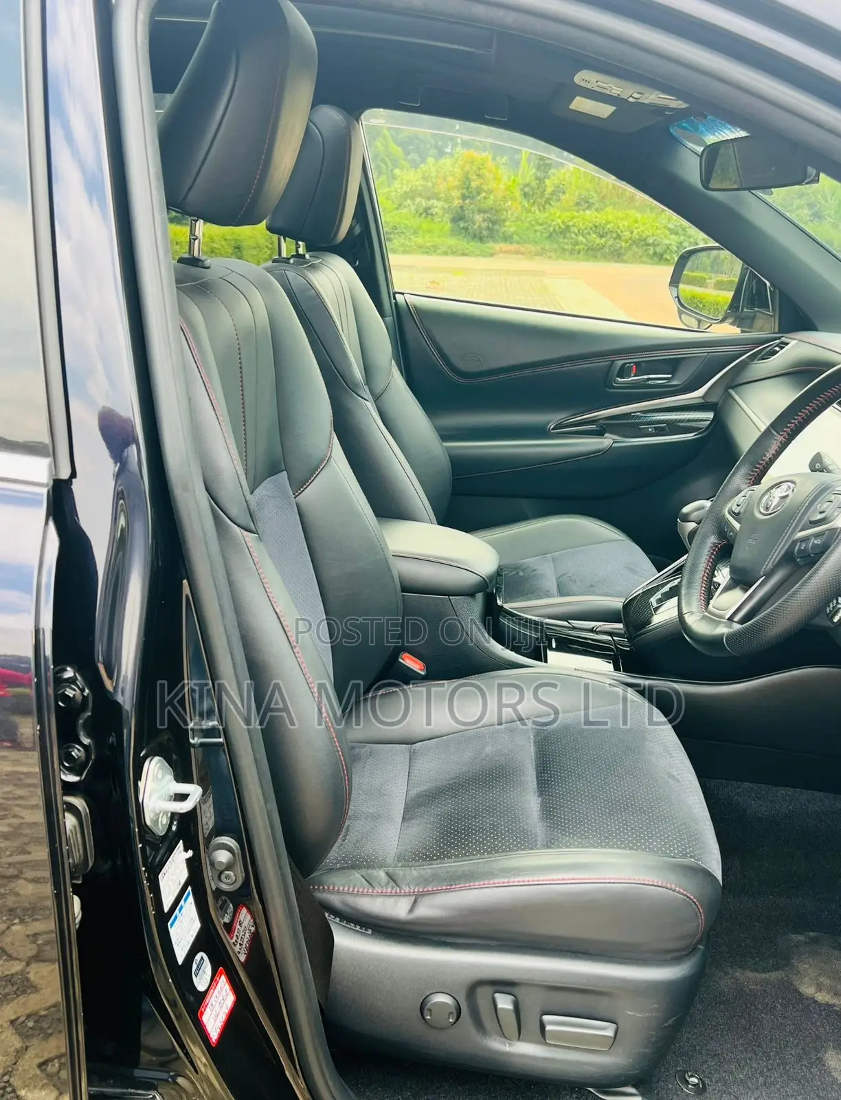 Toyota Harrier 2.0 Turbo 4WD 2018 Purple
