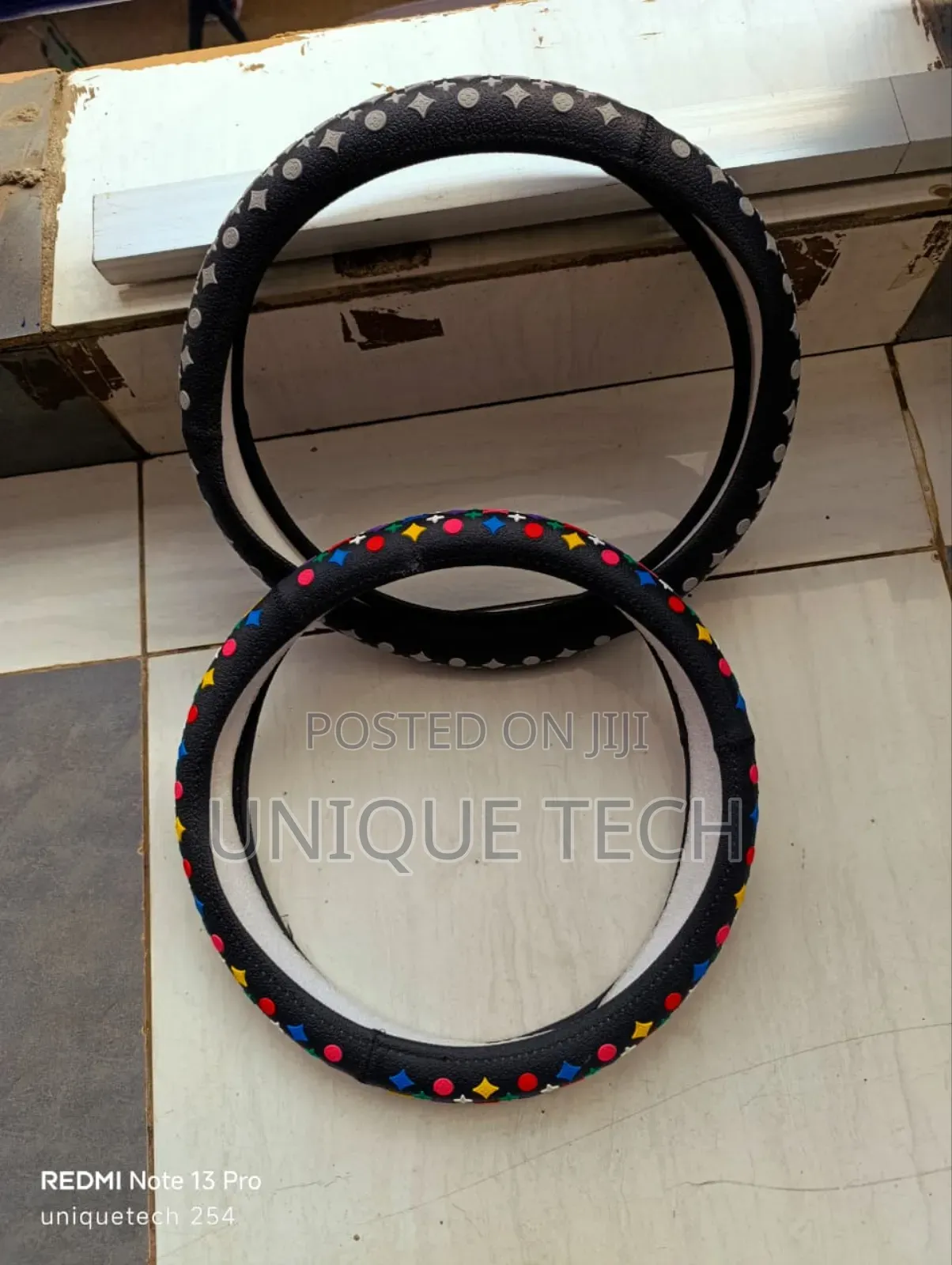 Universal Lv Steering Wheel Protector Elegant Finish