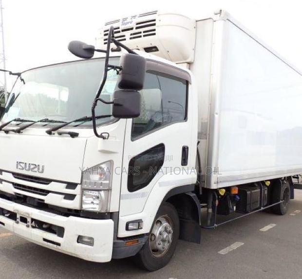 Frr90- Isuzu Forward Truck 2019 - thumbnail 2