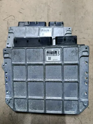 Engine Control Module Toyota Vitz