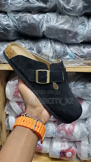 Men Leather Clogs