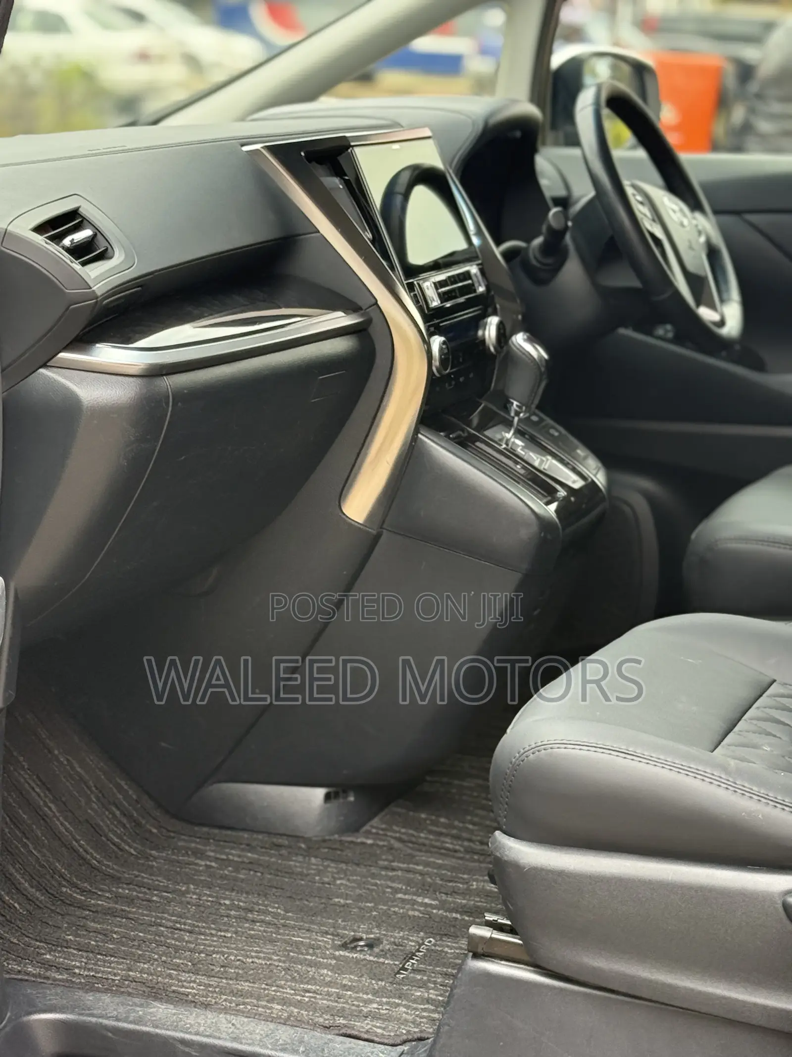 Toyota Alphard 2018 Pearl