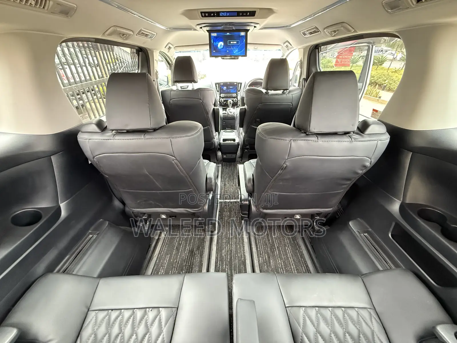 Toyota Alphard 2018 Pearl