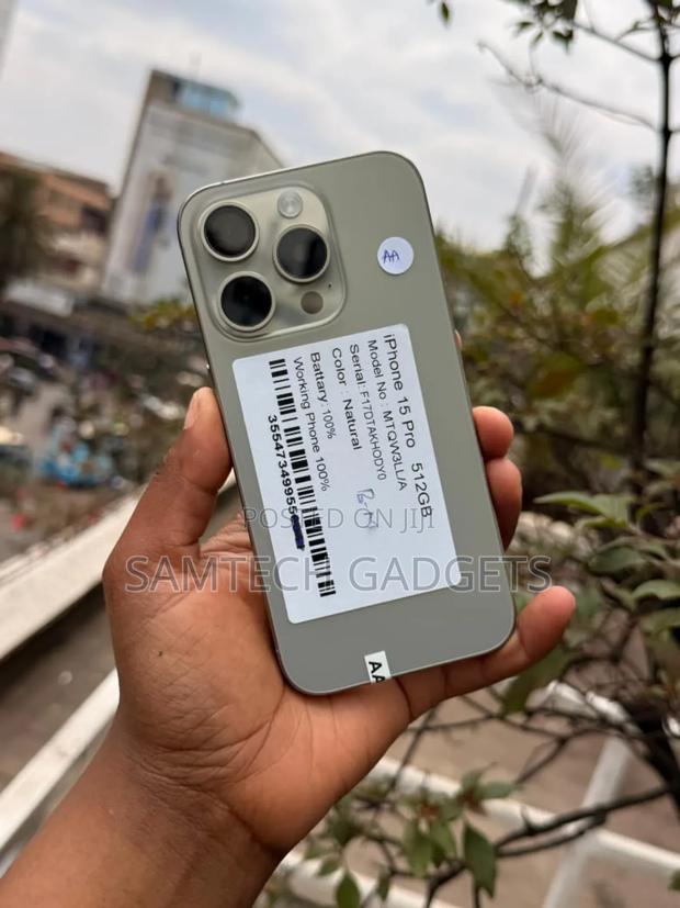 Apple iPhone 15 Pro 512 GB Silver - main view