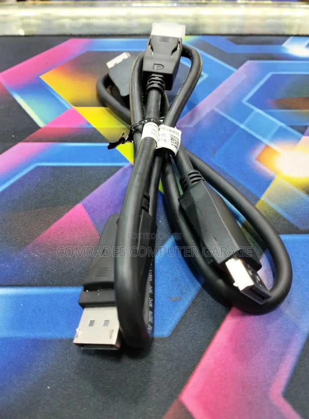 0.5 Displayport To Displayport Cable - thumbnail 2