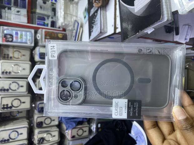 Pfine Magnetic for iPhone 14 Case iPhone 13 Transluscent Case - main view