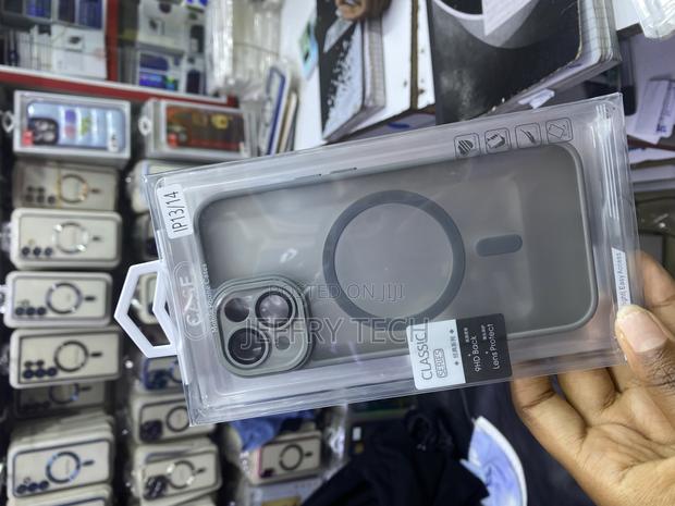 Pfine Magnetic for iPhone 14 Case iPhone 13 Transluscent Case - thumbnail 2