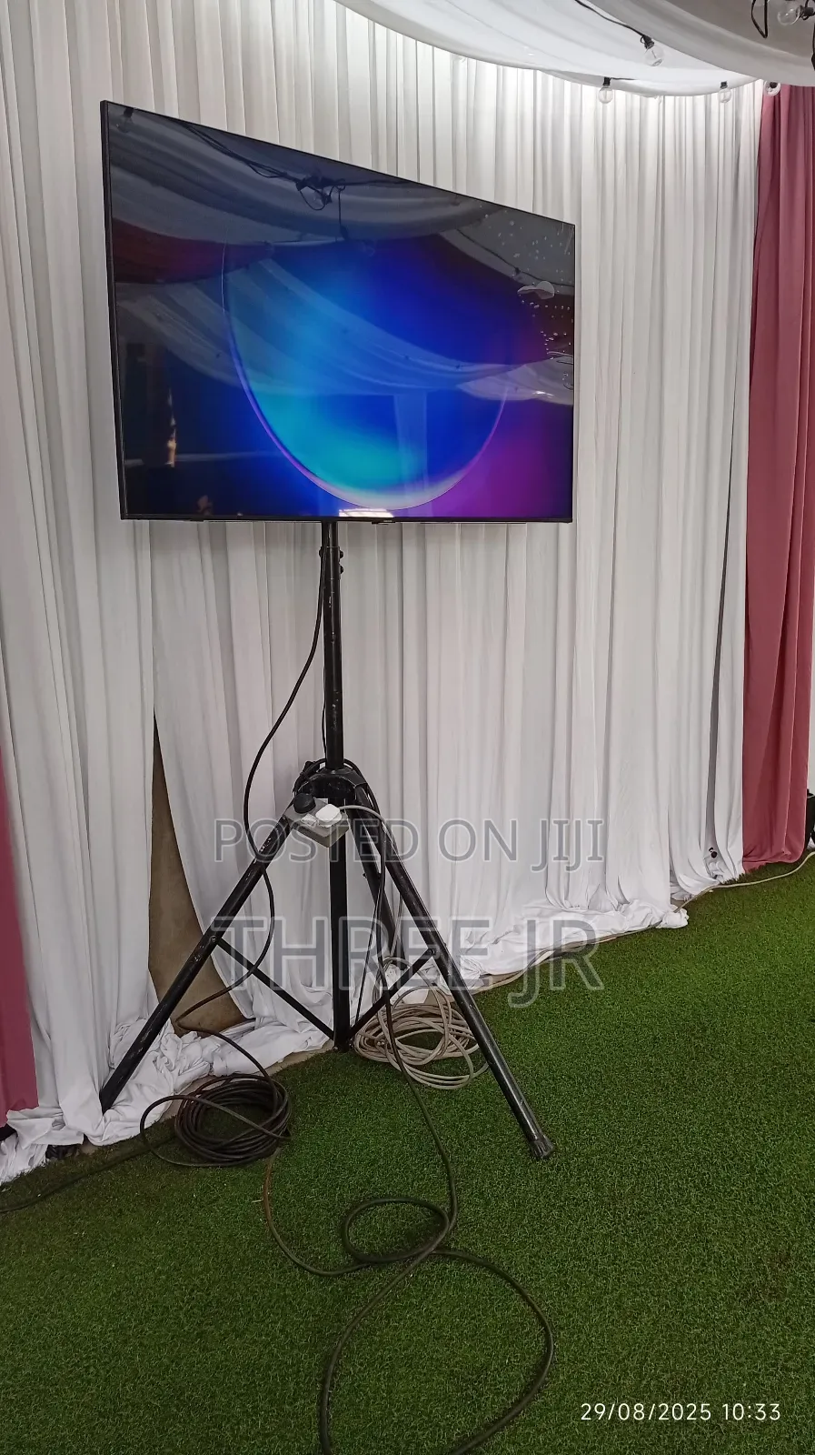 Tv Screens Hire During a Lunch Event