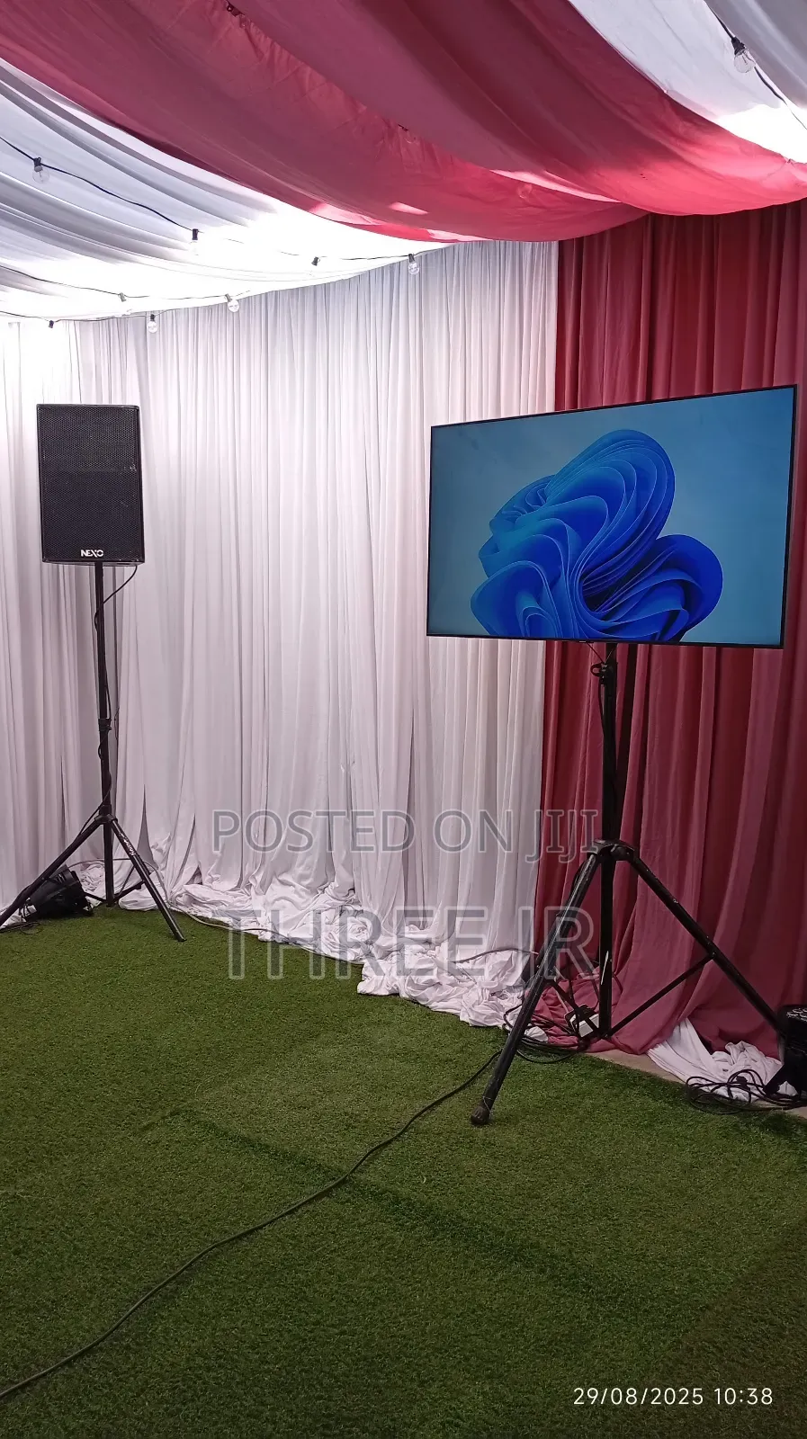 Tv Screens Hire During a Lunch Event