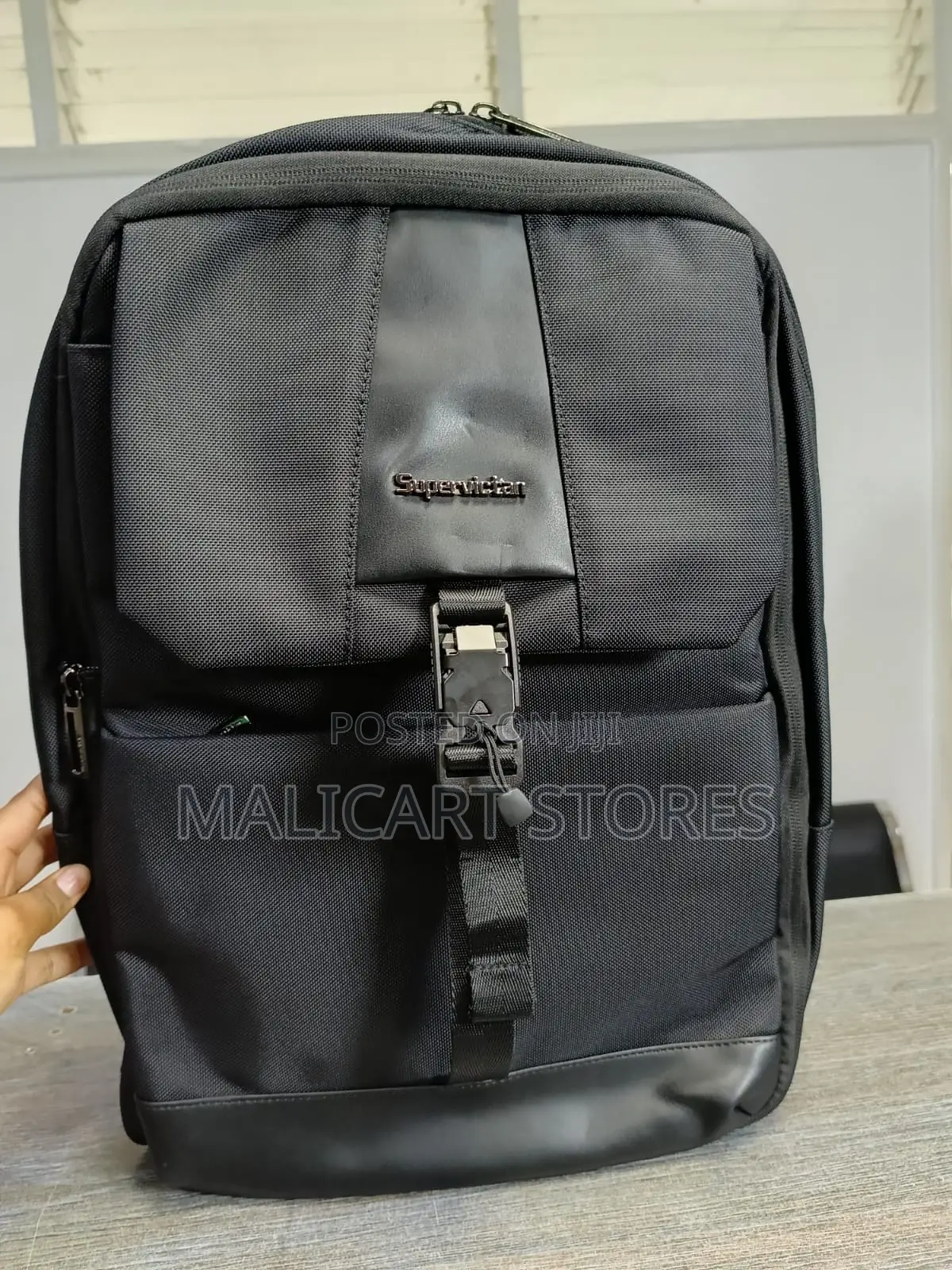 Supervictan Smart Backpack