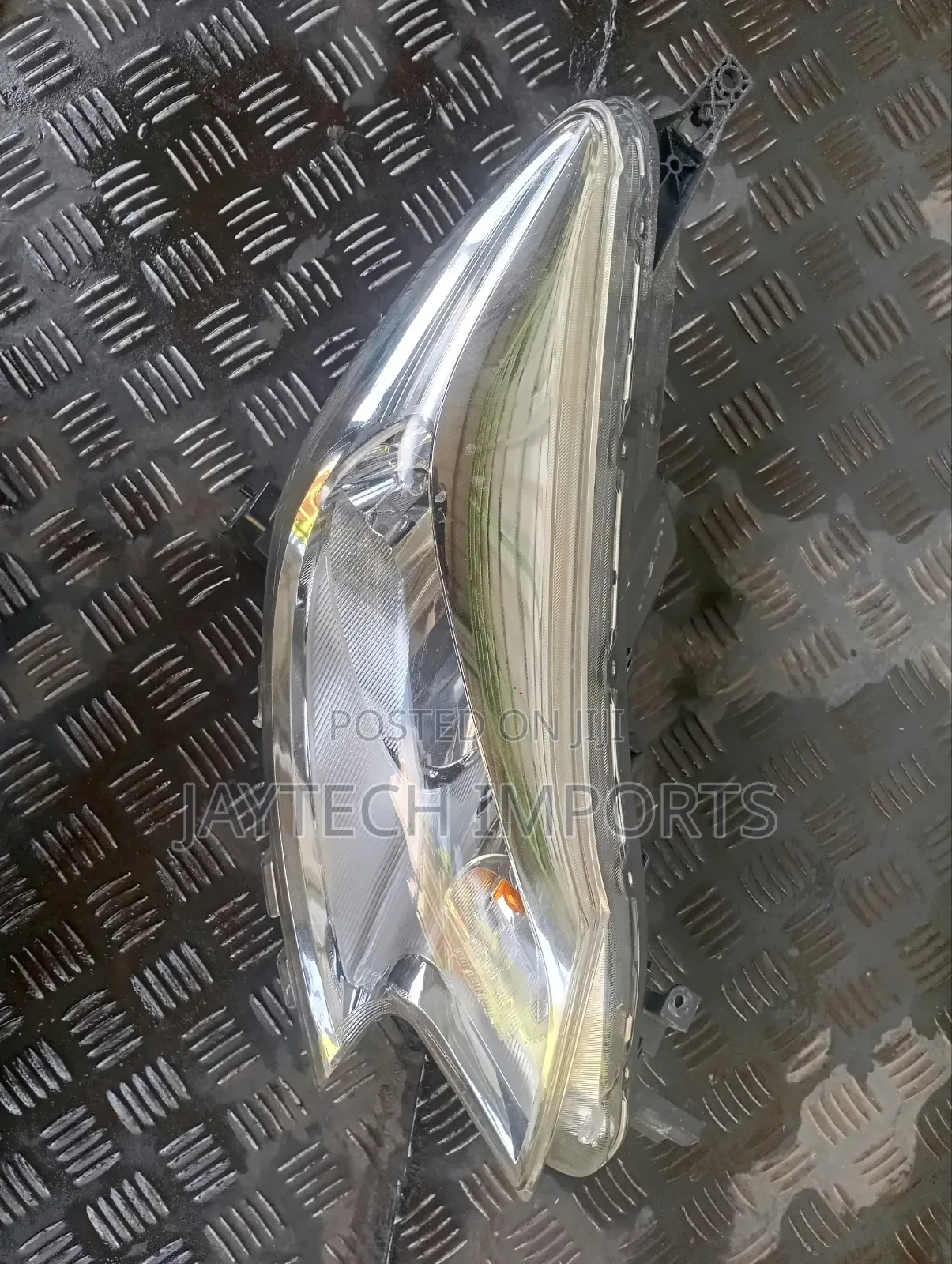 Nissan Note Headlight RHS