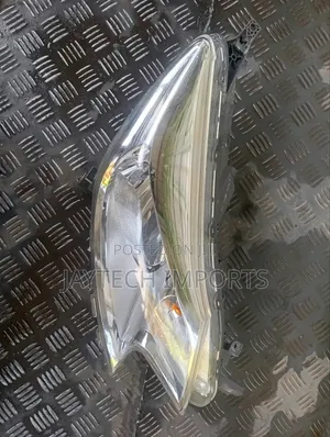 Nissan Note Headlight RHS