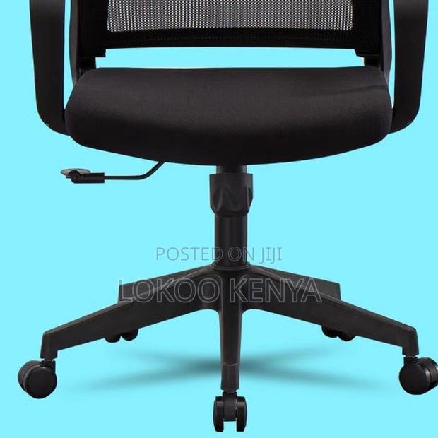 Office Chair :Adjustable Ergonomic Black Chair - thumbnail 3
